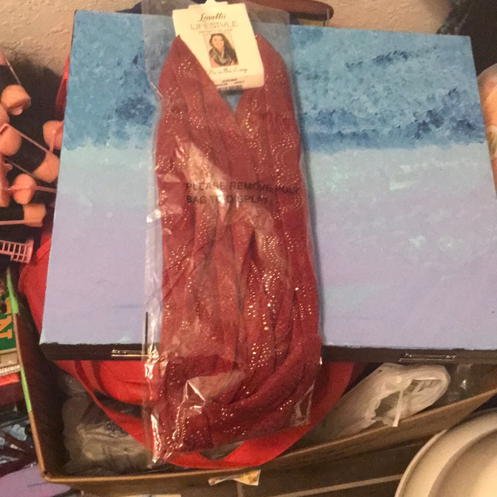 Lavello scarf